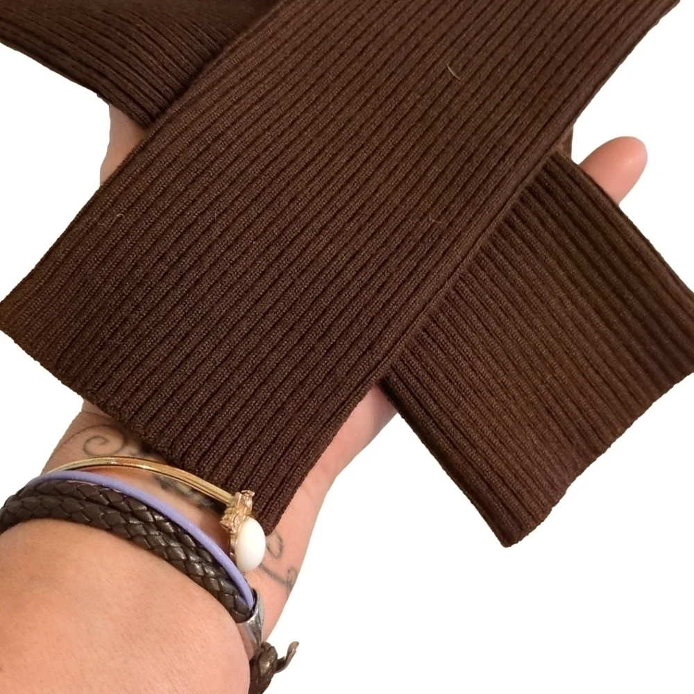 Stay Cozy and Chic with Joe's NWT Wool Blend Sweater in Rich Brown size small - Picture 2 of 12